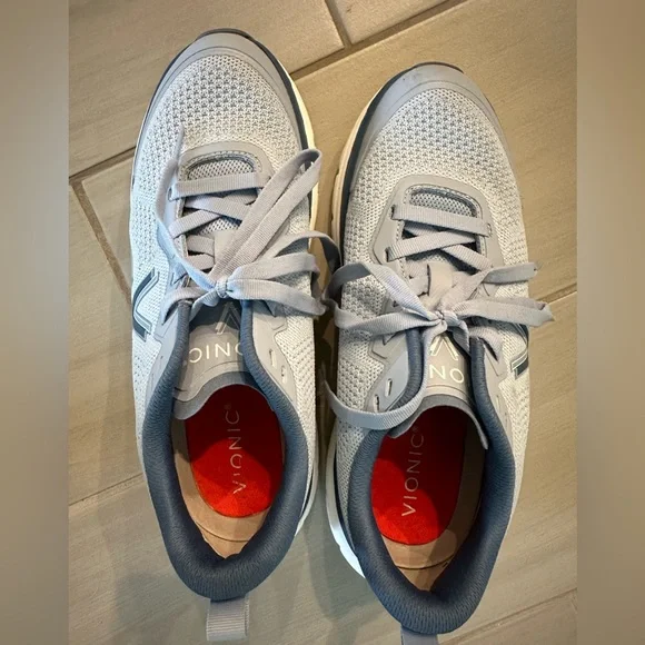 Vionic Walk Max - Picture 3 of 5